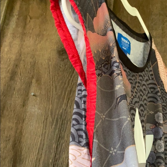 Adidas RITAORA Jersey Size Medium - Picture 5 of 7